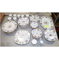 105) 42PC ROYAL ALBERT PETIT POINT DISHES
