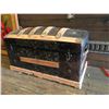 Image 1 : SHIPPING TRUNK