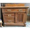 Image 1 : WASH STAND