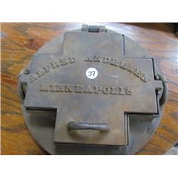 Cast Iron Alfred Anderson Minneapolis Tile PressLid Hinge Broken