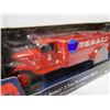 Image 5 : Ertl Collectibles 1935 Dodge 3 Ton Platform Truck 1:38 Scale Die Cast Bank in original Box