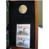 Image 3 : 2004 Canada Mint / Canada Post Coin & Stamp Set - $1.00  Loon