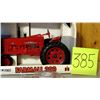 Image 1 : 1/16 Farmall 300 Tractor Toy 9"x5"
