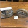 Image 1 : 2 Sad Irons