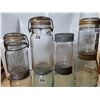 Image 5 : 8 Old Jars -Couple Very Rare