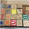 Image 2 : 114 Wooden Children Blocks -Vintage