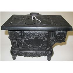 Vintage Salesman Sample Mini Cast Iron Stove