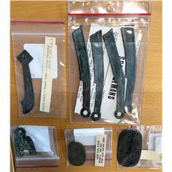 CHINA: LOT of 8 coins and charms