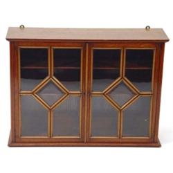 Good quality Edwardian mahogany hanging wal…