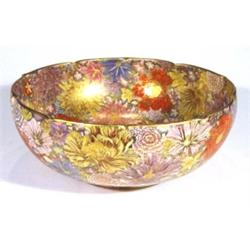 Large Japanese Satsuma pottery punchbowl, f…
