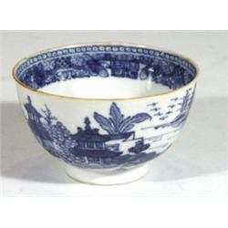 Chinese 19th century porcelain tea bowl, ha…