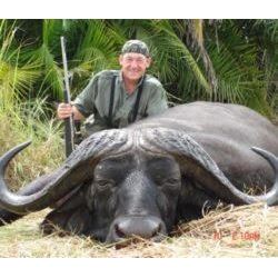 7-Day Cape Buffalo Hunt in Tanzania for 1 Hunter