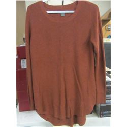 Women's Natural Reflections sweater / size med