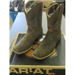 ARIAT Mens Cowboy Boots square toe size 11 D medium / distressed brown