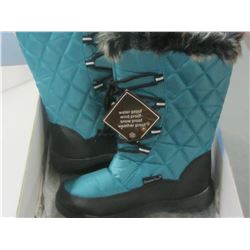 Snow tech Women's size 7 winter boots