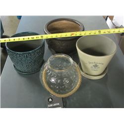3 Clay Pots/10"& 2- 8" / and 1 Glass Globe Lantern