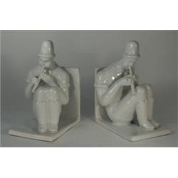 Gorka Géza (1894-1971): Könyvtámasz pár