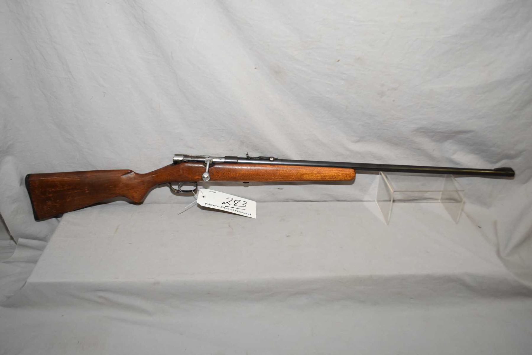 Savage Model 3C 22 LR Cal Single Shot Bolt Action Rifle W 26 Bbl savage-model-3c-22-lr-cal-single-shot-bolt-action-rifle-w-26-bbl