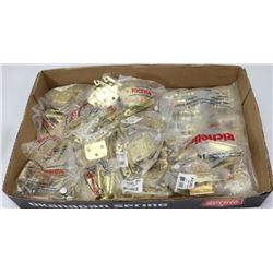 FLAT W/ 25 PLUS NEW RICHELIEU HINGE SETS ( HOME )