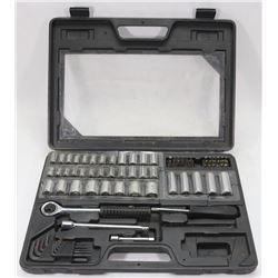 JOBMATE SOCKET & TOOL SET W/ CASE  ( TOOLS )