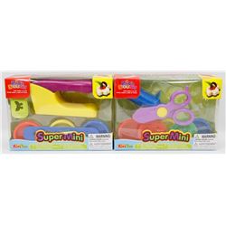 LOT OF 2 DIFFERENT KIDS DOUGH SUPER MINI SETS