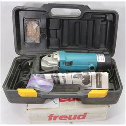 CARPENTERS ELECTRIC BISCUIT JOINER, AND BOX  OF