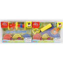 LOT OF 2 DIFFERENT KIDS DOUGH SUPER MINI SETS