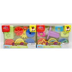 LOT OF 2 DIFFERENT KIDS DOUGH SUPER MINI SETS