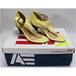 NEW LADIES SANDALS BY BEIRA RIO - SIZE 35