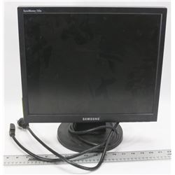SAMSUNG 17" COMPUTER MONITOR WITH POWER CORD