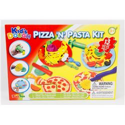 NEW 13PC KIDS DOUGH PIZZA 'N' PASTA KIT