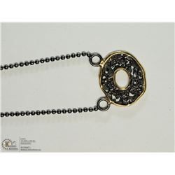 SILVER DOUGHNUT NECKLACE