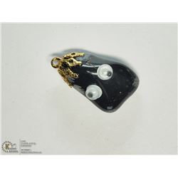 SILVER STONE PENDANT