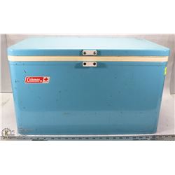 VINTAGE COLEMAN CANADA COOLER