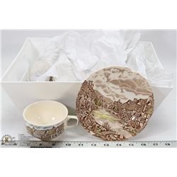 TOTE WITH MADE IN ENGLAND CHINA DISHES