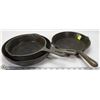 Image 1 : LOT OF THREE CAST IRON FRYING PANS