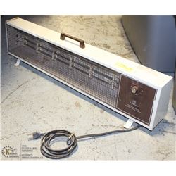FAN FORCED BASEBOARD HEATER