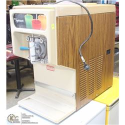 TAYLORMADE CAPPUCCINO/SLUSH MACHINE
