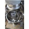 Image 7 : NEW MEGA GLOBE MODEL SP80 - 80 QT MIXER