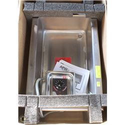 NEW APW WYOTT 1500WATT WARMER