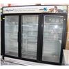 Image 3 : TRUE 3 GLASS DOOR FREEZER 77"X30"X79"