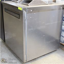 NEW 27" DELFIELD UNDERCOUNTER COOLER MODEL 406