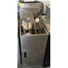 Image 1 : DEEP FRYER W/ PROPANE ATTACHMENTS