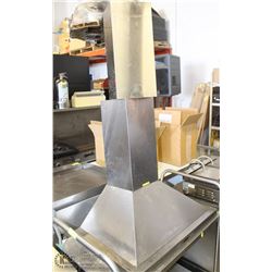 STAINLESS STEEL ELECTRIC HOOD VENT WITH LIGHTS