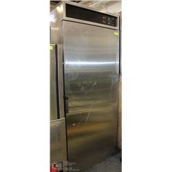 STAINLESS STEEL 1 DOOR WARMING CABINET 120V PLUG