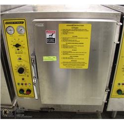 STEAM N HOLD ACCUTEMP COUNTER TOP STEAMER WITH