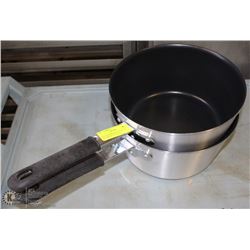 LOT OF 36 NEW STAINLESS STEEL ASHTRAYS