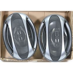 FLAT W/2 PIONEER 6"X9" COAXIAL 3-WAY CAR