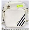 Image 1 : VINTAGE ADIDAS SHOULDER BAG