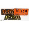 Image 1 : THREE VINTAGE AUTO ALBERTA LICENSE PLATES.